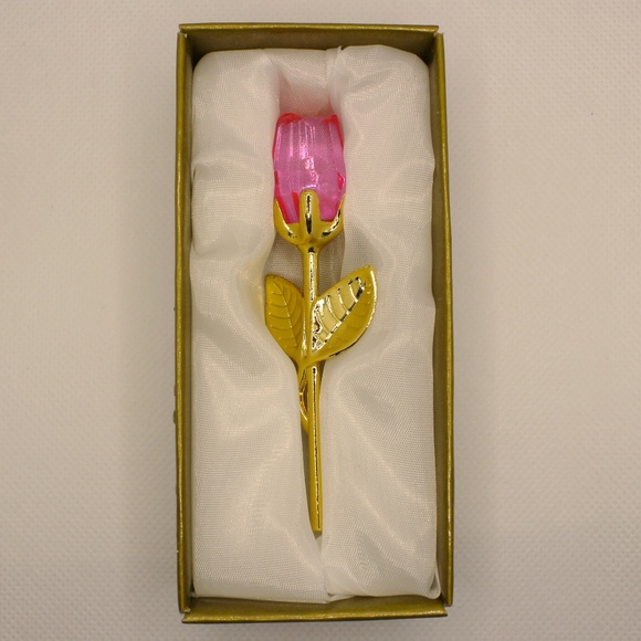 Other - Glass Crystal Rose BNWT
